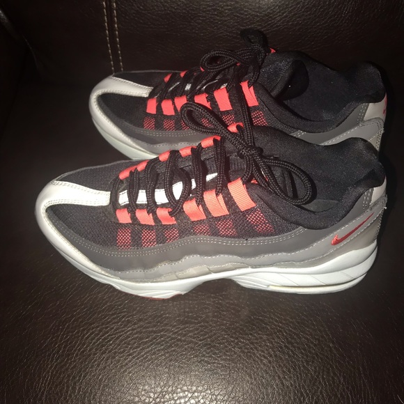 Air Max 95 - Picture 4 of 4